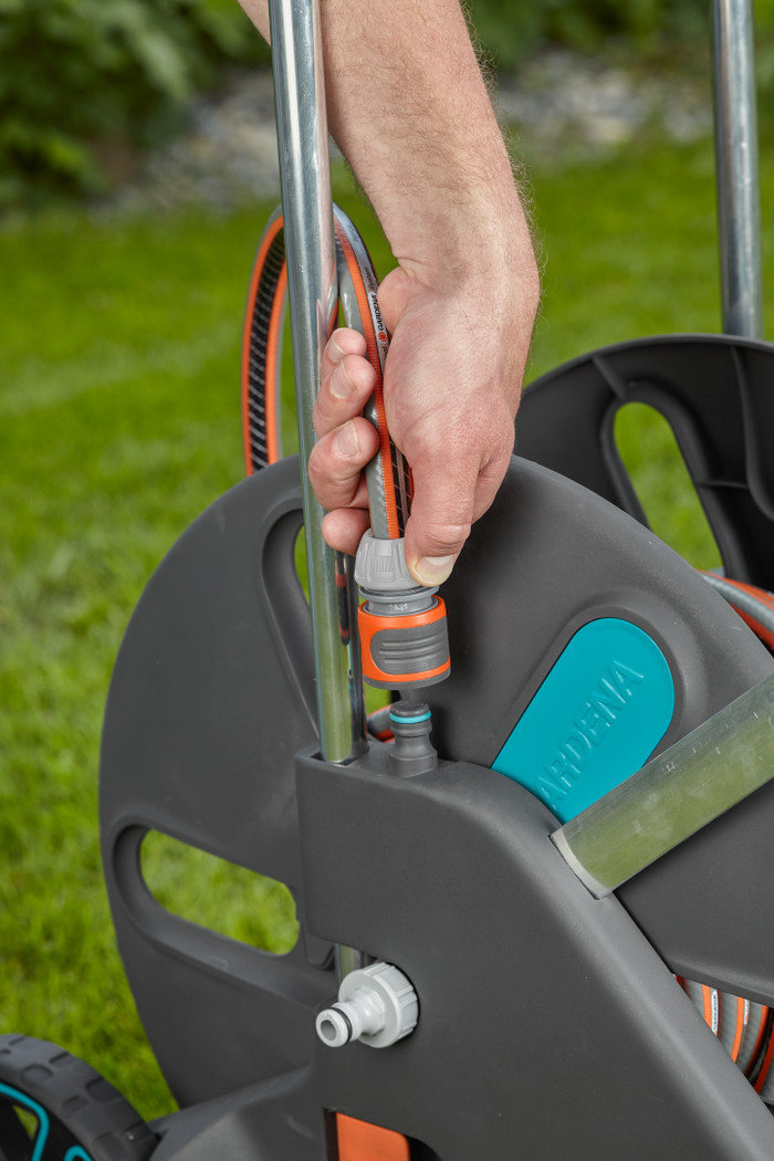 GARDENA CleverRoll L Easy product in use