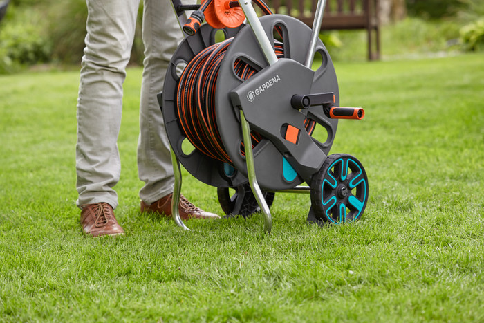 GARDENA CleverRoll L Easy product in use
