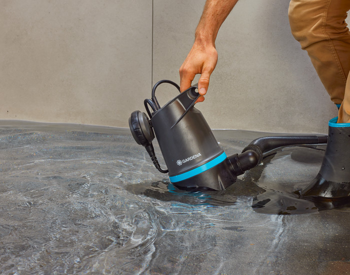 Gardena Schoon/Vuilwaterpomp 20000 Basic product in gebruik