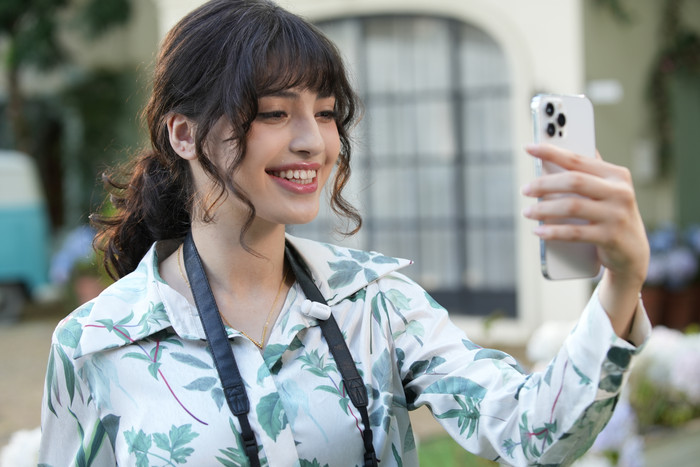 Boya Mini Ultra-Mini Noir (Lightning) produit à l'usage