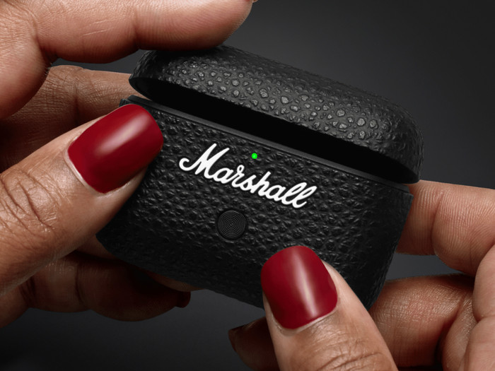 Marshall Motif II TW ANC Zwart product in gebruik