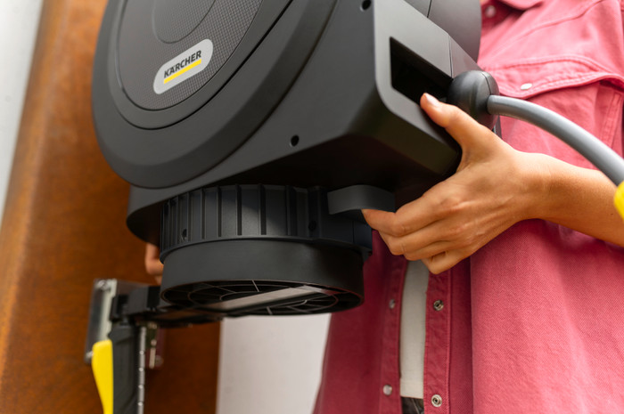 Kärcher HBX 5.30 Automatic product in use