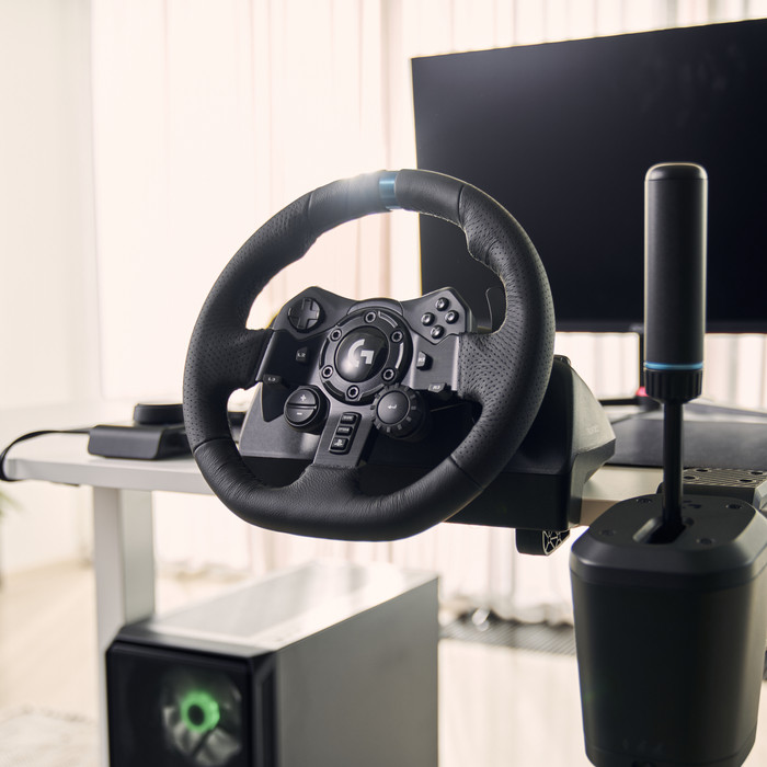 Logitech G Racing Adapter product in gebruik