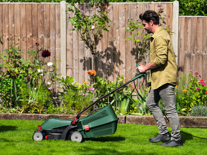 Bosch UniversalRotak 34-405 produit à l'usage