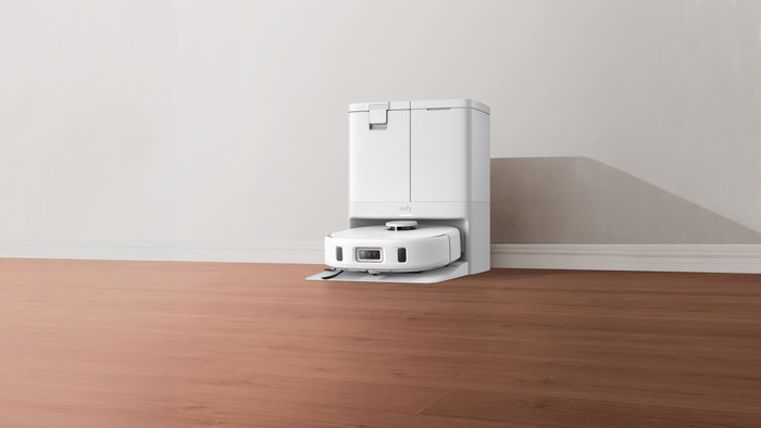 eufy X10 Pro Omni White Complete product in use