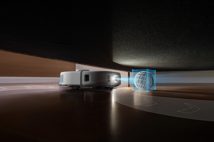 eufy X10 Pro Omni White Complete product in use