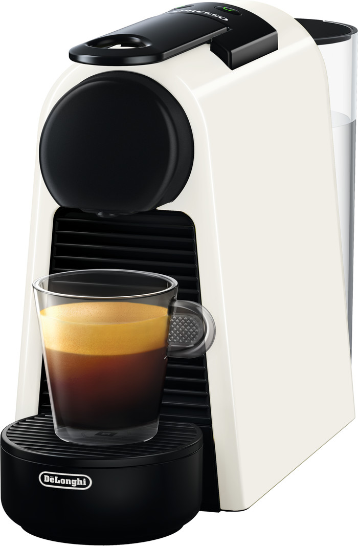 De'Longhi Nespresso Essenza Mini EN85.W + Pierre Milk Frother product in use