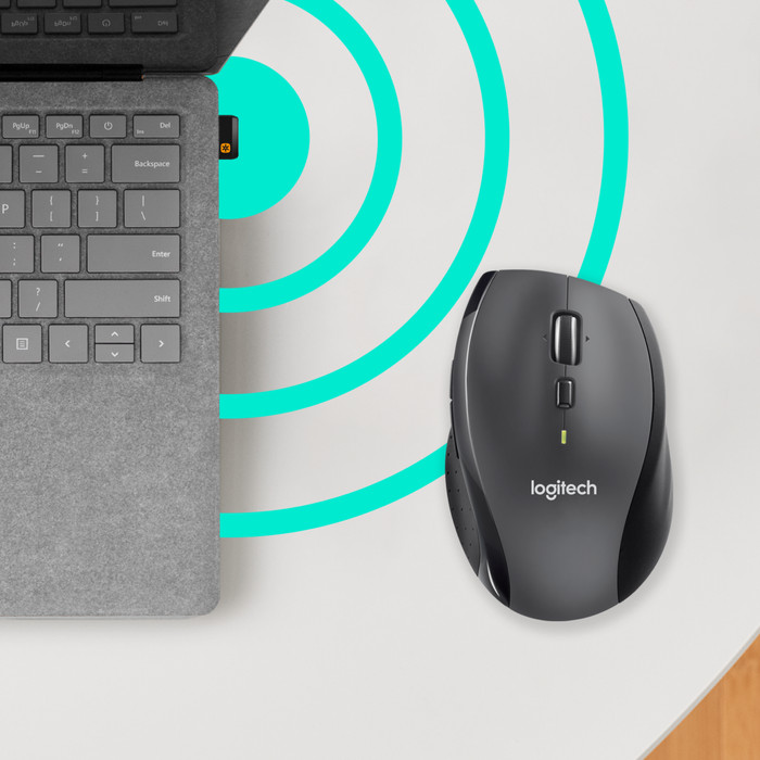Logitech Wireless Mouse M705 product in use
