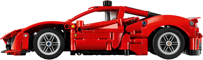 LEGO Technic - Voiture Ferrari 488 PISTA 42235 côté droit