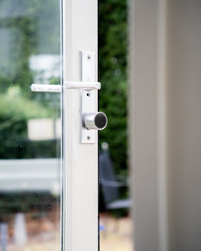 Bold Elite Smart Lock SX35 Silver product in use