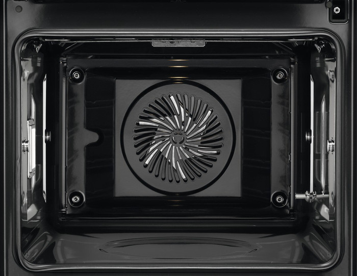 AEG TB8SB73ZAB SteamPro intérieur