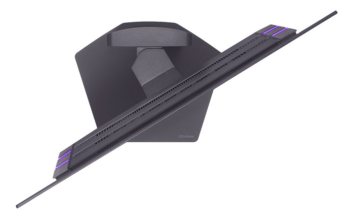 LG UltraGear 27GX790A-B dessus