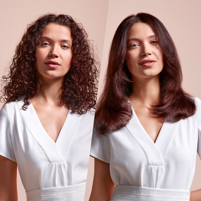 Dyson Airstrait Keramiek Roze/Rose Goud product in gebruik