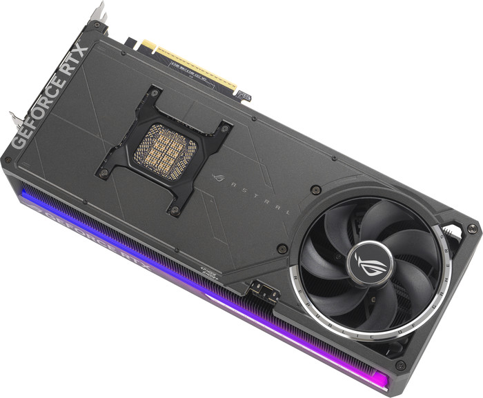ASUS ROG Astral GeForce RTX 5090 OC 32 Go dessous