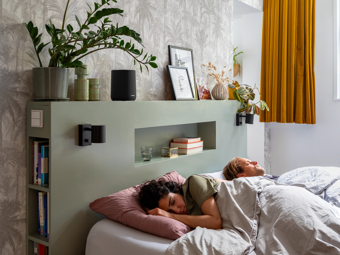 Harman Kardon Enchant 900 Surround sound Set product in gebruik