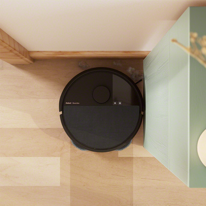 iRobot Roomba Plus 505 + Black product in use