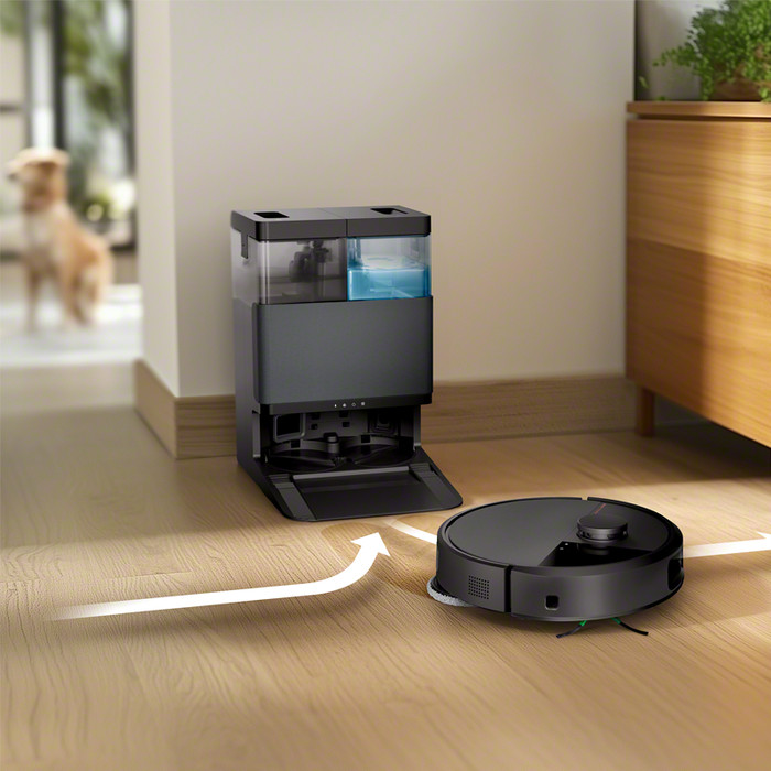 iRobot Roomba Plus 505 + Black product in use