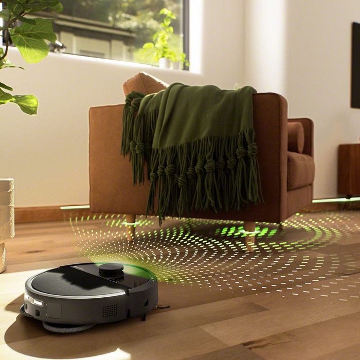 iRobot Roomba Plus 505 + Black product in use