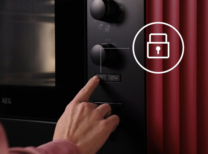 AEG OS5CM34MB detail