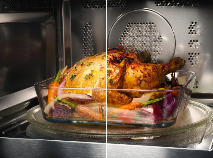 AEG OS5CM34MB product in use