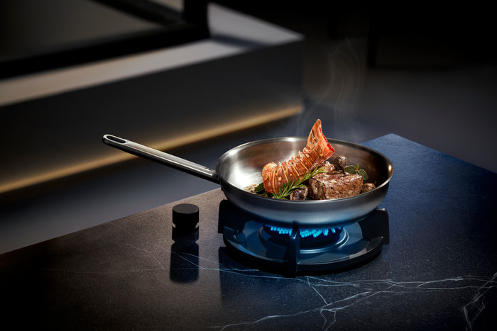 WMF Ultimate Koekenpan 28 cm product in gebruik