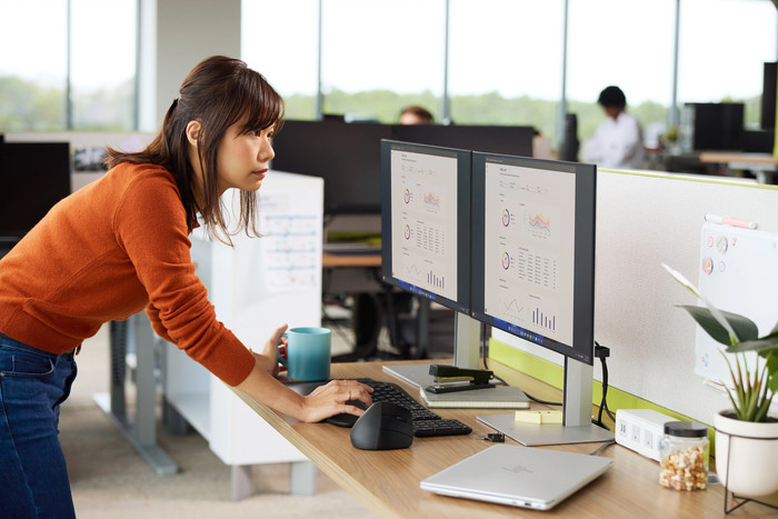 HP EliteBook X G1a- B69D5ET OLED AZERTY product in use