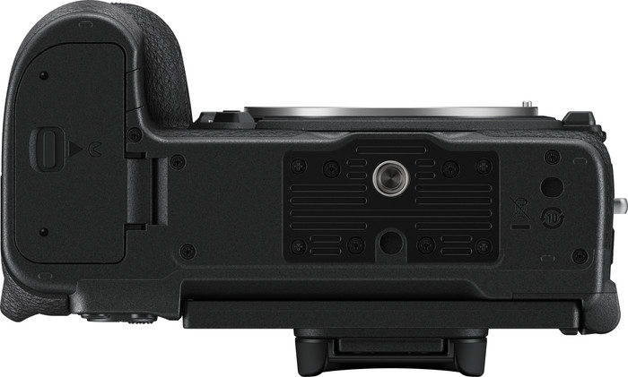 Nikon Z5II + NIKKOR Z 24-200mm f/4-6.3 VR bottom