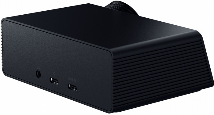 Razer Kraken V4 Pro Wireless Gaming Headset + Control Hub accessory