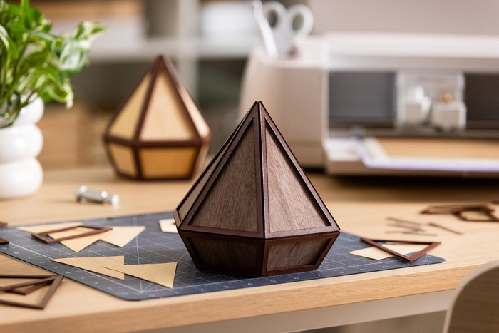 Cricut Wood Veneer 30.5x30.5cm Maple product in use