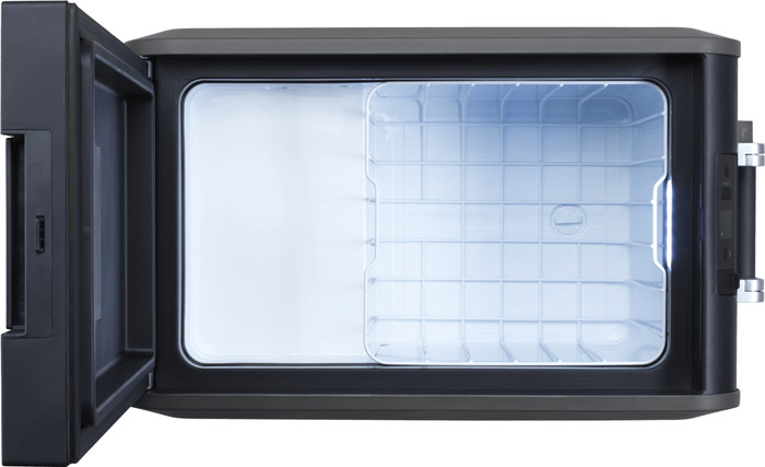 Dometic CFX5 25 inside