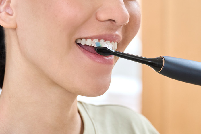 Philips Sonicare Optimal White HX6064/88 Noir (4 Pièces) produit à l'usage