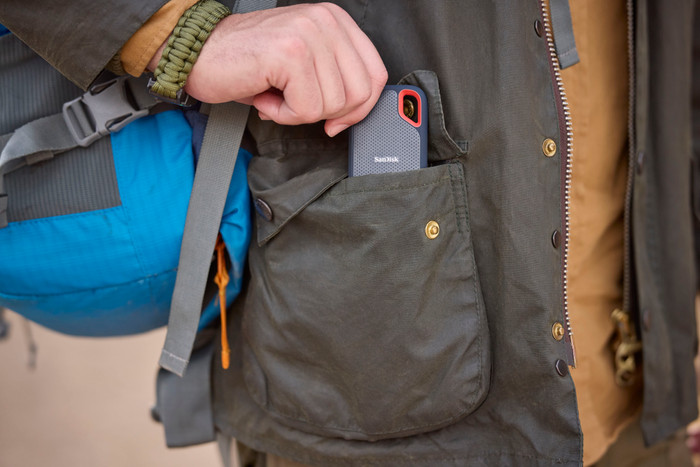 SanDisk Extreme Portable SSD 8TB visual supplier