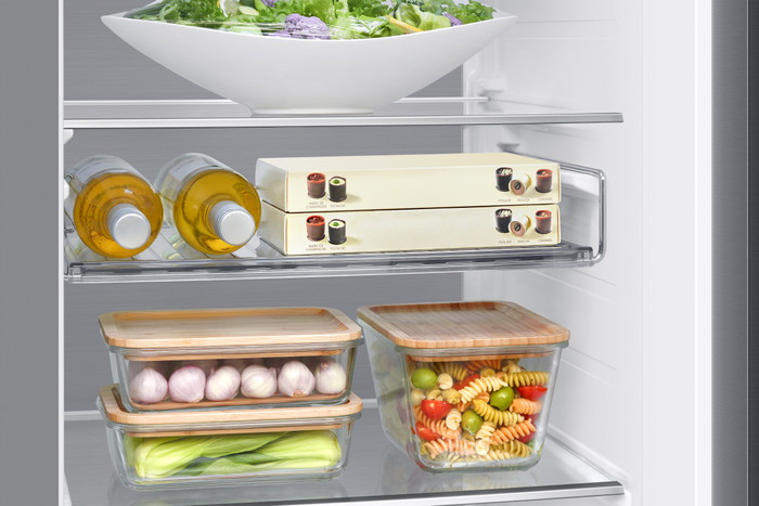 Samsung RS90F64EDTEF detail