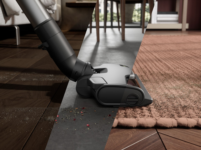 AEG AP82UB25DB Ultimate 8000 product in use