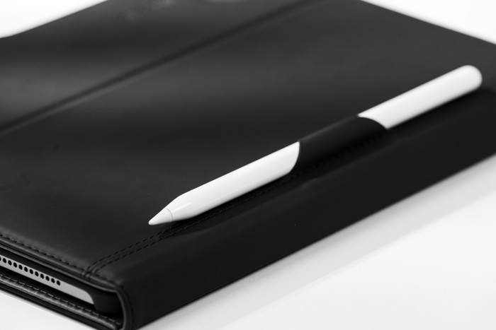 BlueBuilt Apple iPad Air (2025/2024) 11 inches Book Case Black detail