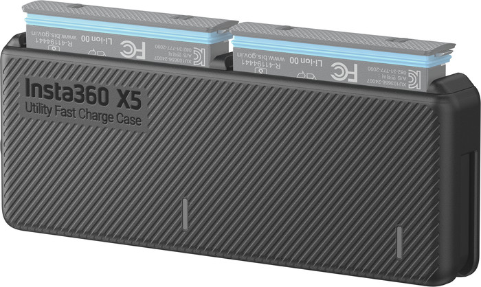 Insta360 X5 Utility Fast Charge Case product in gebruik