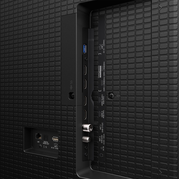 Hisense 65 inches PRO QLED E7Q (2025) detail