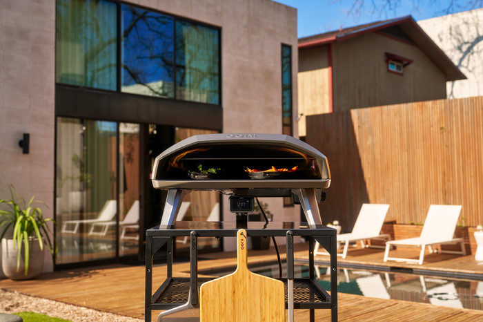 Ooni Koda 2 Max (37mbar) product in use