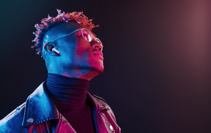 Denon AH-C840NCW Wit product in gebruik