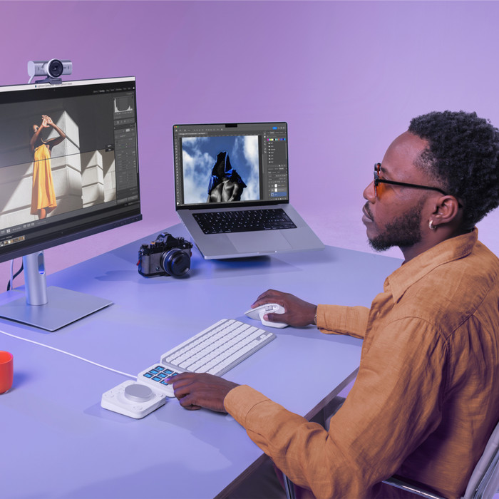 Logitech MX Creative Console White product in use