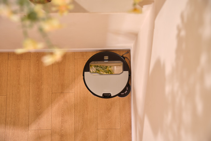 Roborock Saros Z70 Silver visual supplier