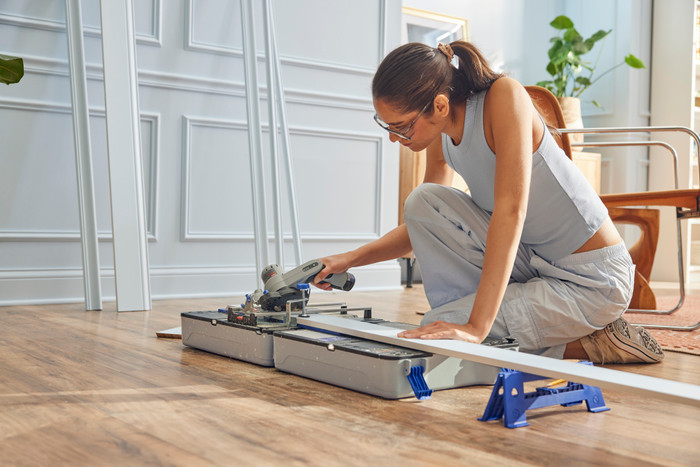 Dremel CS12JM Zaagstation product in gebruik