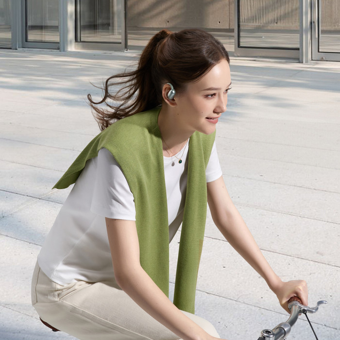 Soundcore AeroFit 2 Groen product in gebruik