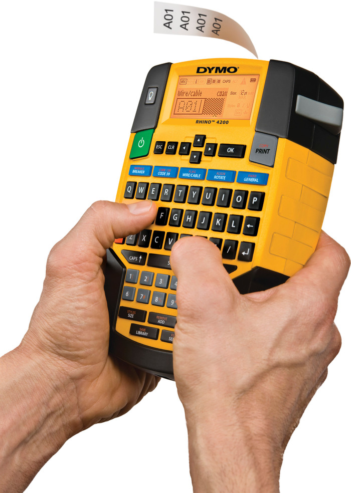 DYMO Rhino 12mm x 5,5m Zwart Wit Vinyl Labels product in gebruik