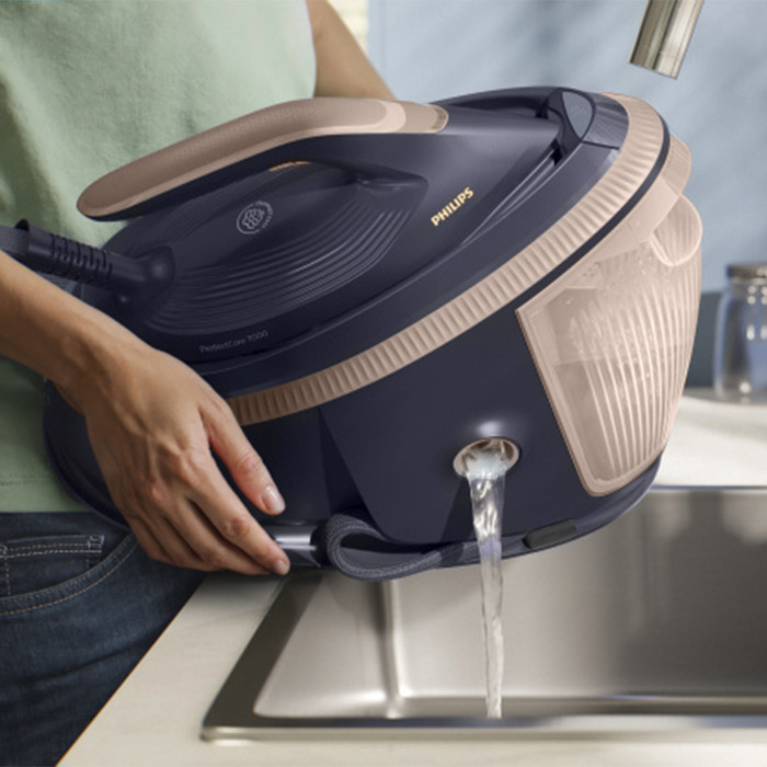 Philips PerfectCare 7000 Series PSG7300/20 detail