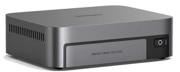 UGREEN NASync DXP480T Plus left side