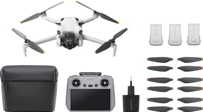 DJI Mini 4 Pro Fly More Combo + BlueBuilt Chargeur Main Image
