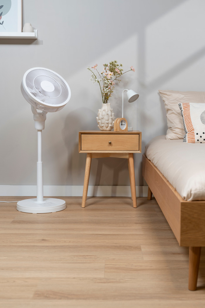 Eurom The Silent Vento 3DS White product in use