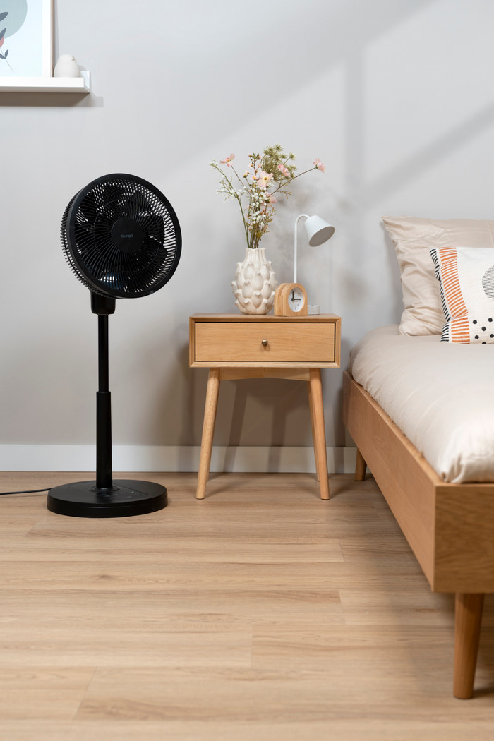 Eurom The Silent Vento 3DS Black product in use