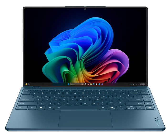Lenovo Yoga Slim 9 OLED Copilot+ PC 14ILL10 83CX002KMH top